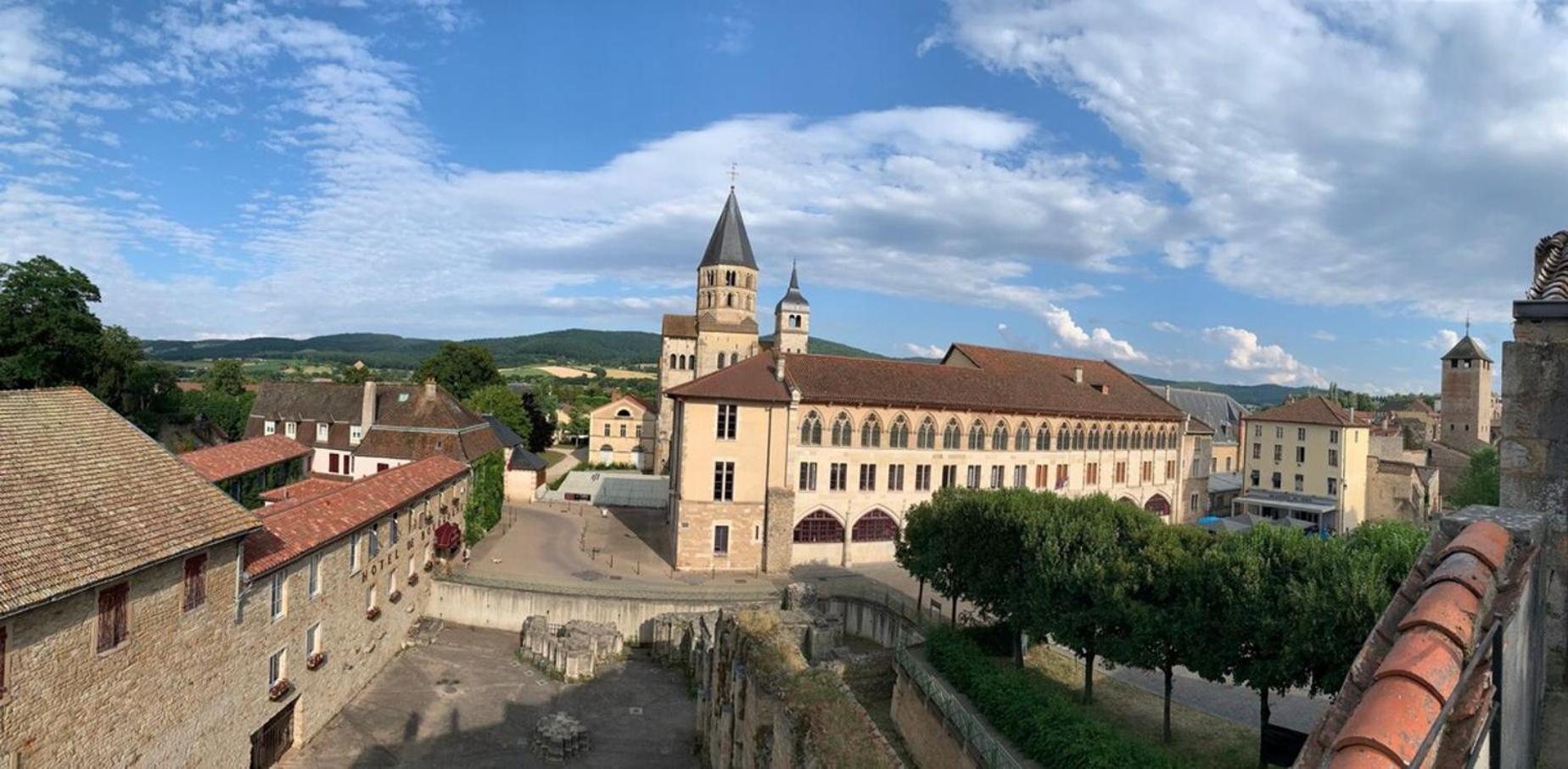 Barabans Tower Cluny Abbay Exterior foto